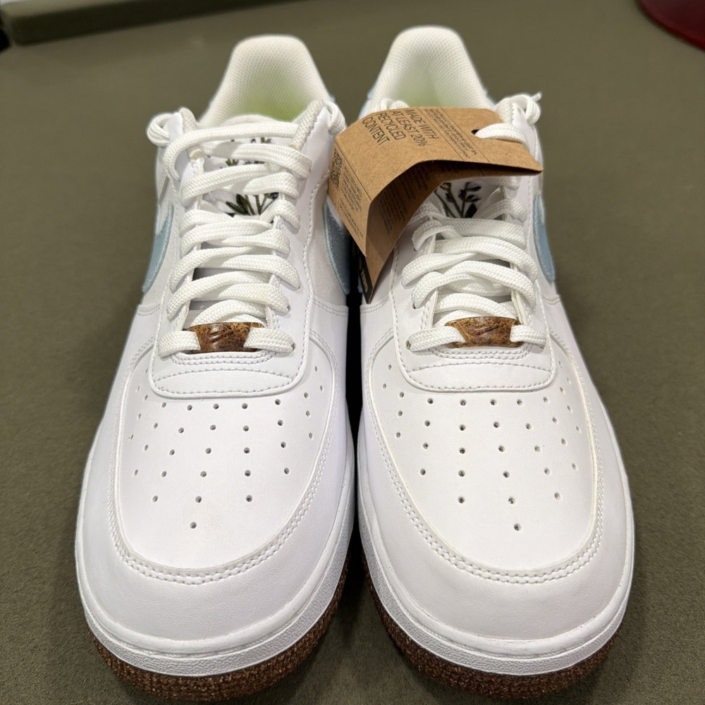 BRAND NEW Nike Air Force 1 '07 LV8 Indigo CZ0338-100 Size 11.5 Authenticated! DS - Picture 5 of 12